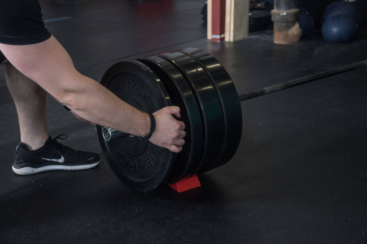 Red 3.5" Wide Deadlift Wedge Vapor Fitness